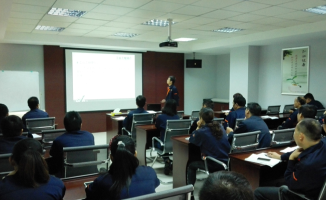 公司着力构建学习型企业,让文化成为企业灵魂 公司着力构建学习型企业,让文化成为企业灵魂