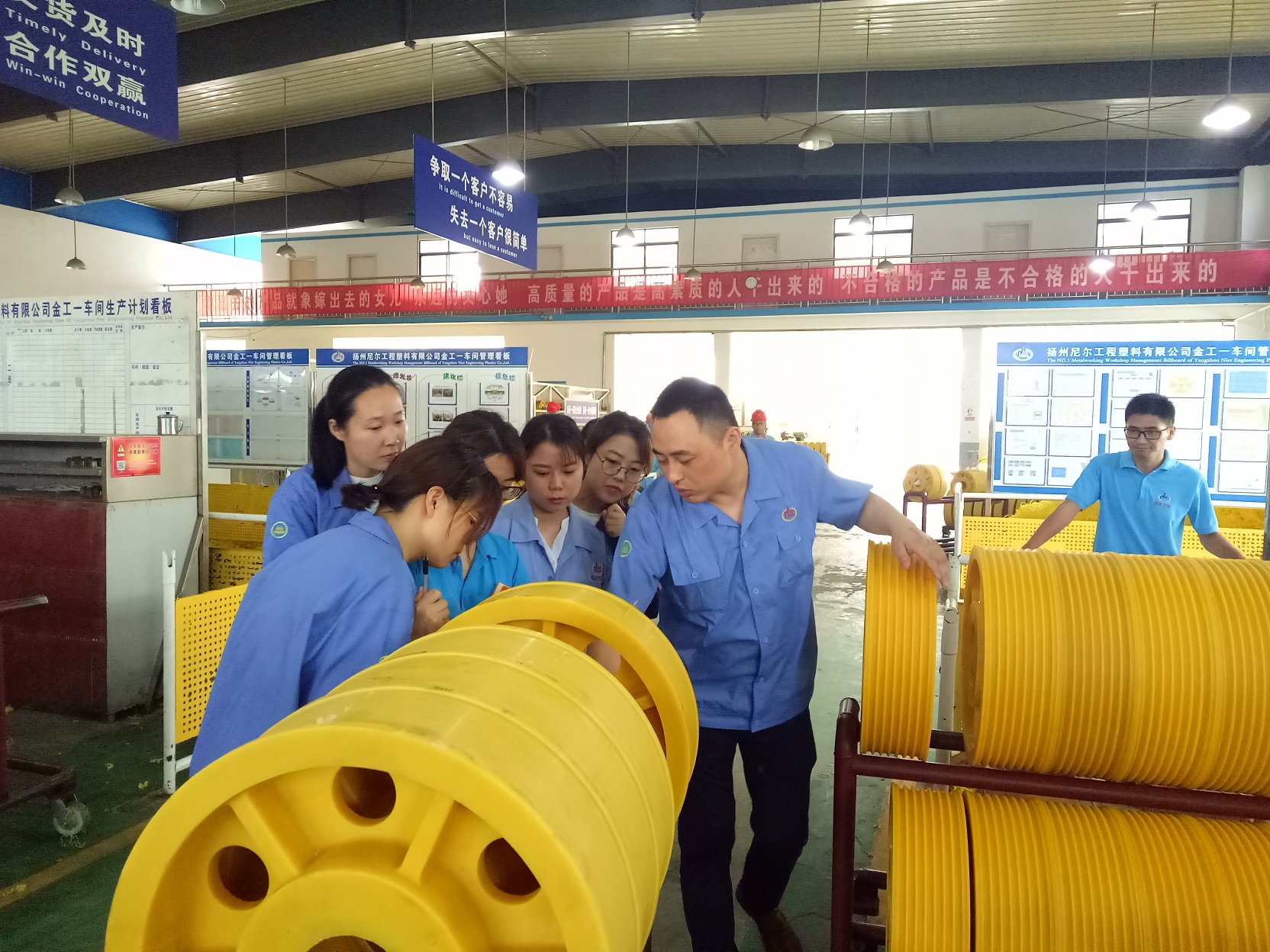 客服人员深入车间学习 客服人员深入车间学习