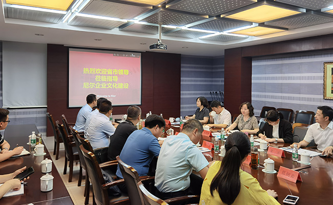 尼尔“七个一”特色文化受省市好评 尼尔“七个一”特色文化受省市好评